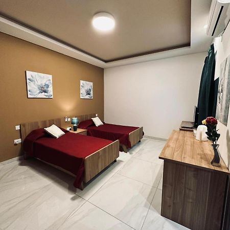 Seaside Accomodation Marsaskala Exterior photo